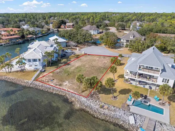 0000 Chinquapin Dr, Gulf Breeze, FL 32563