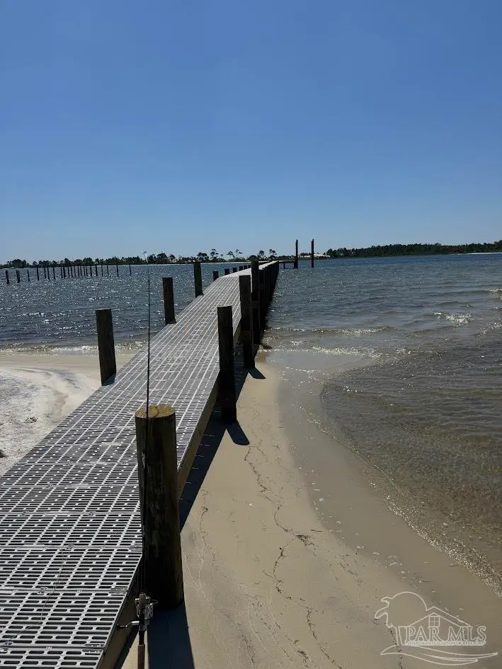 520 Parish Blvd, Mary Esther, FL 32569 - Image #3