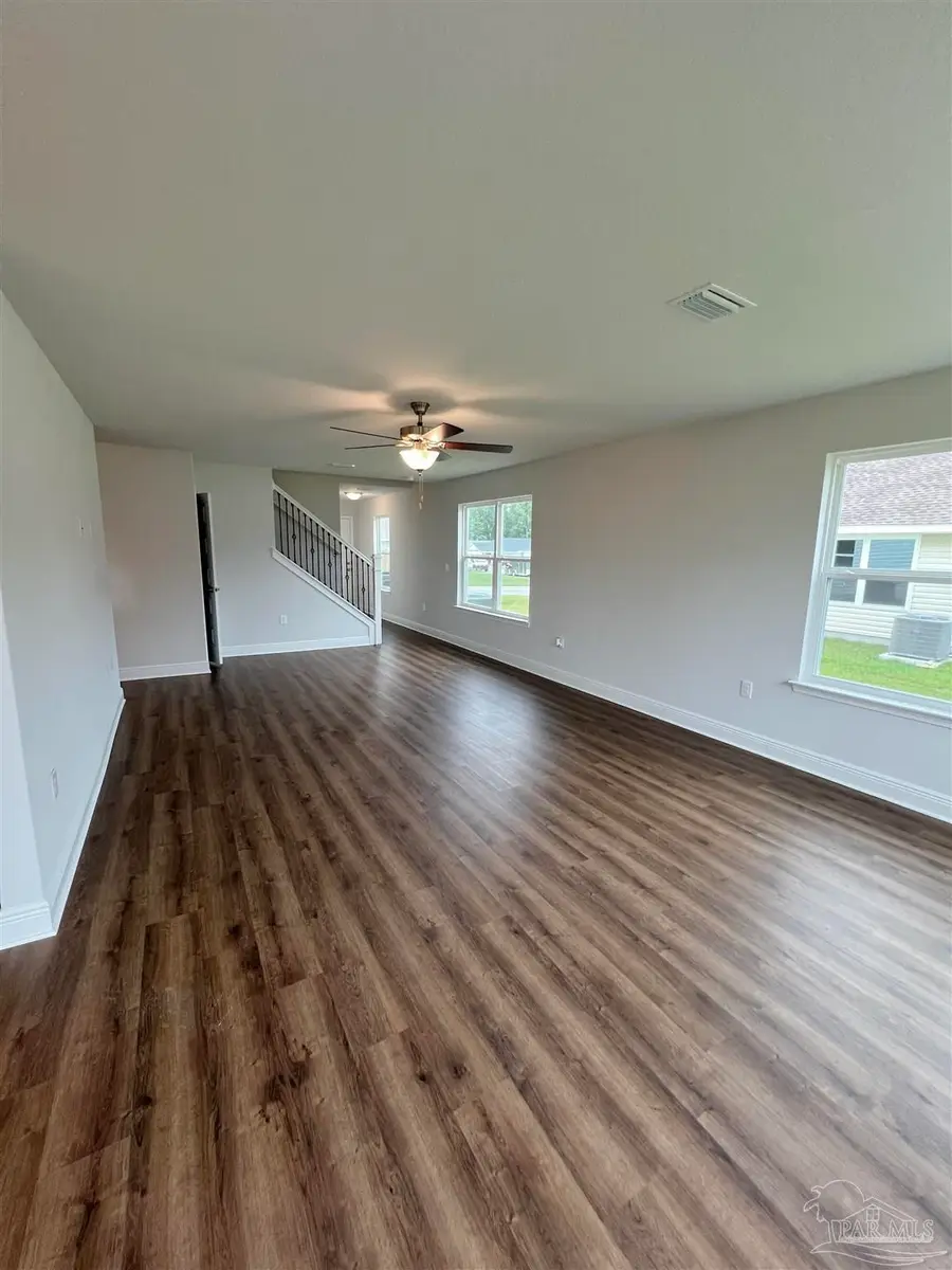 928 Rustling Pines Rd #16B, Cantonment, FL 32533 - Image #3