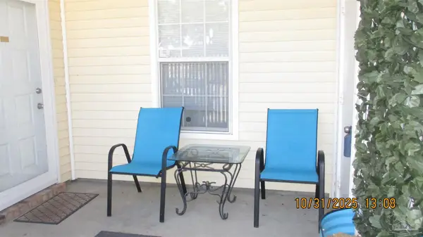 501 E Burgess Rd #C1, Pensacola, FL 32504