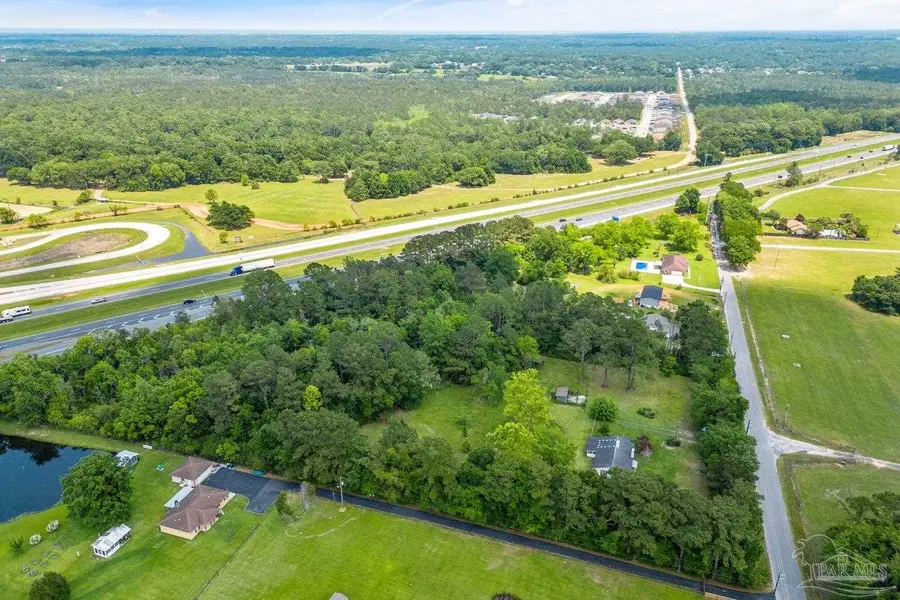 5520 Frank Reeder Rd, Pensacola, FL 32526 - Image #3