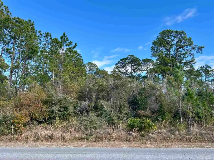 2302 Avenida De Sol, Navarre, FL 32566 - Image #3