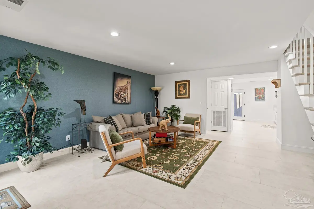 4735 Huron Dr, Pensacola, FL 32507 - Image #1