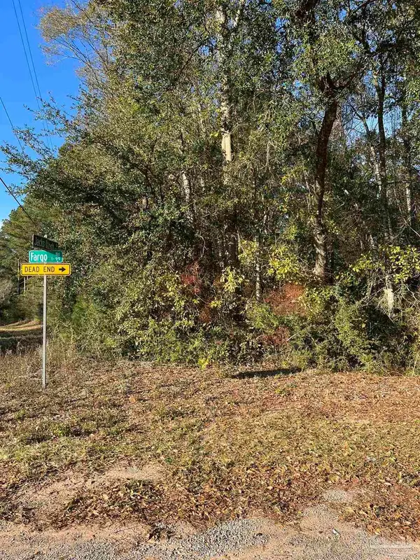 550 Jacks Branch Rd, Cantonment, FL 32533