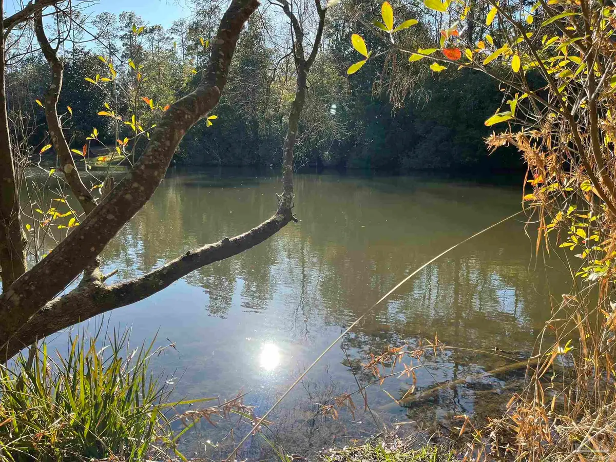 1048 Fleming Dr, Pensacola, FL 32534 - Image #1