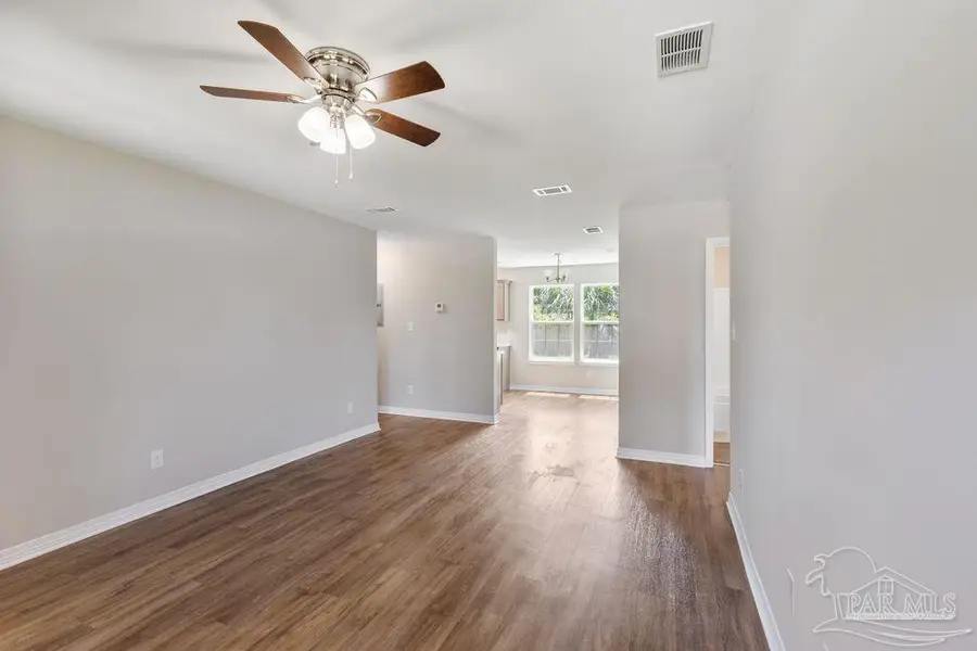 3017 Berwick St, Pensacola, FL 32503 - Image #3