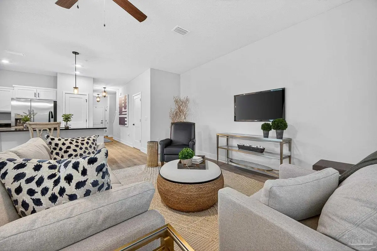 8340 Highland Ridge Dr #6A, Pensacola, FL 32534 - Image #1