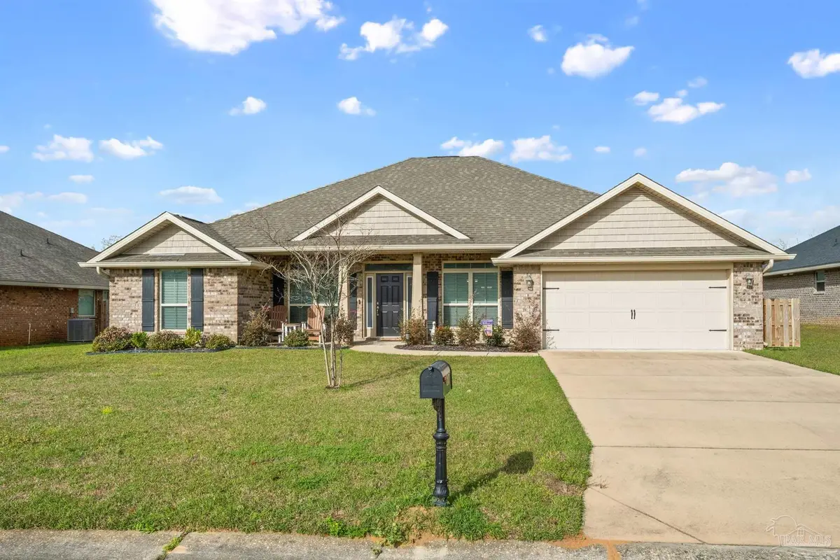 2477 Myrtlewood Dr, Foley, AL 36535 - Image #1