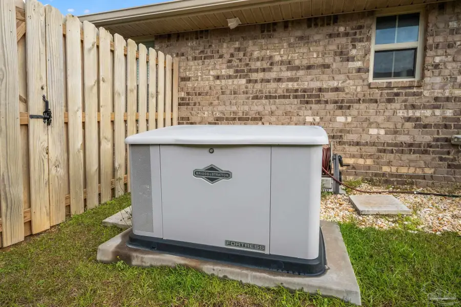 2477 Myrtlewood Dr, Foley, AL 36535 - Image #3