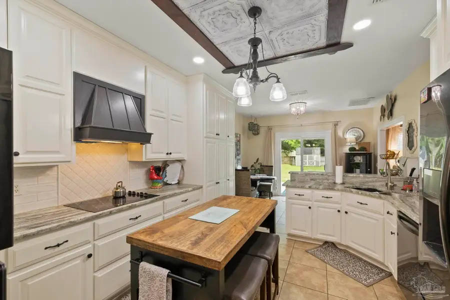 6456 Pansy Dr, Milton, FL 32570 - Image #3