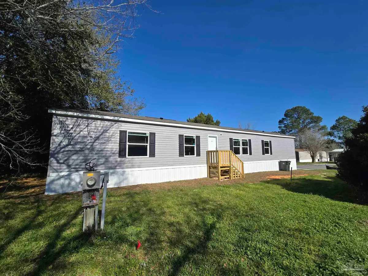 8588 Alvarado Calzada, Pensacola, FL 32507 - Image #1