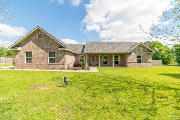 2606 Nowak Dairy Rd, Cantonment, FL 32533