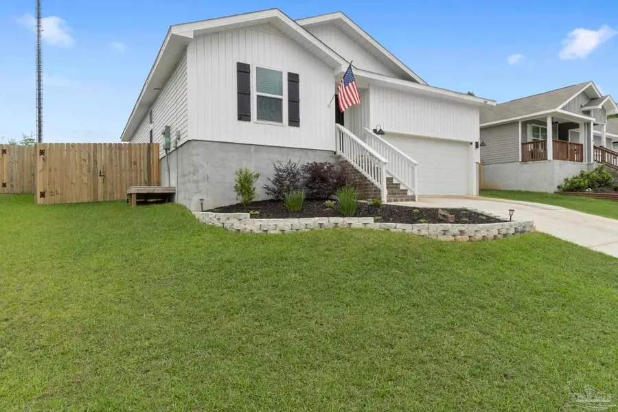 6089 Secretariat Way, Pensacola, FL 32526 - Image #2