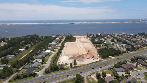 6A Herons Nest Dr, Navarre, FL 32566