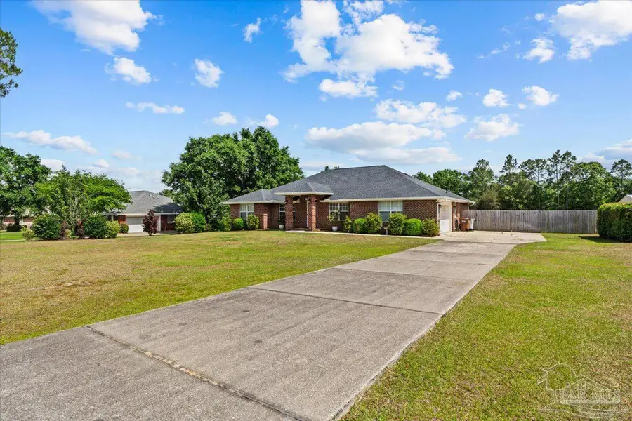 2863 Wallace Lake Rd, Pace, FL 32571 - Image #2