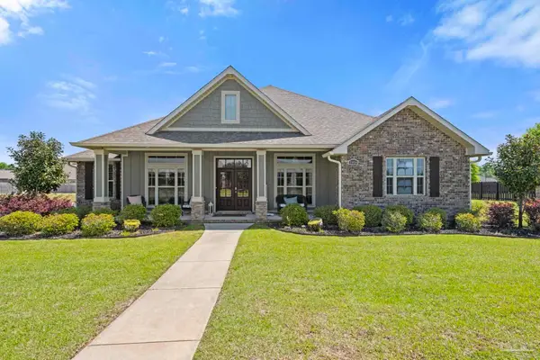 2404 Meeting St, Cantonment, FL 32533