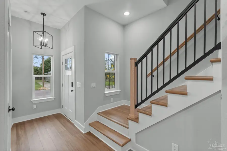 706 N F St #A, Pensacola, FL 32501 - Image #2