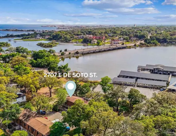 2707 E De Soto St, Pensacola, FL 32503