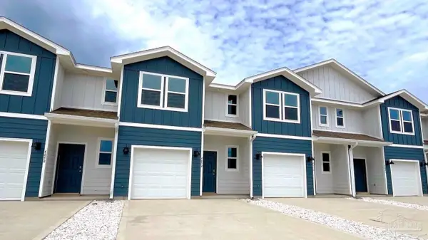 3851 Pendragon Cir, Milton, FL 32583