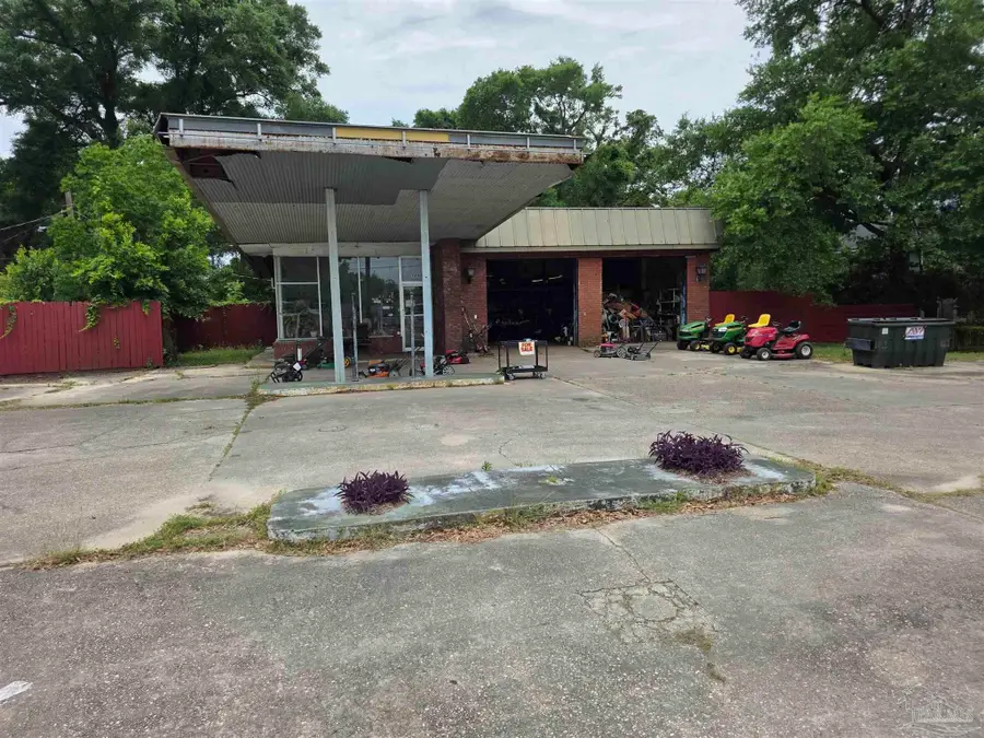 3705 & 3709 W Jackson St, Pensacola, FL 32506 - Image #3