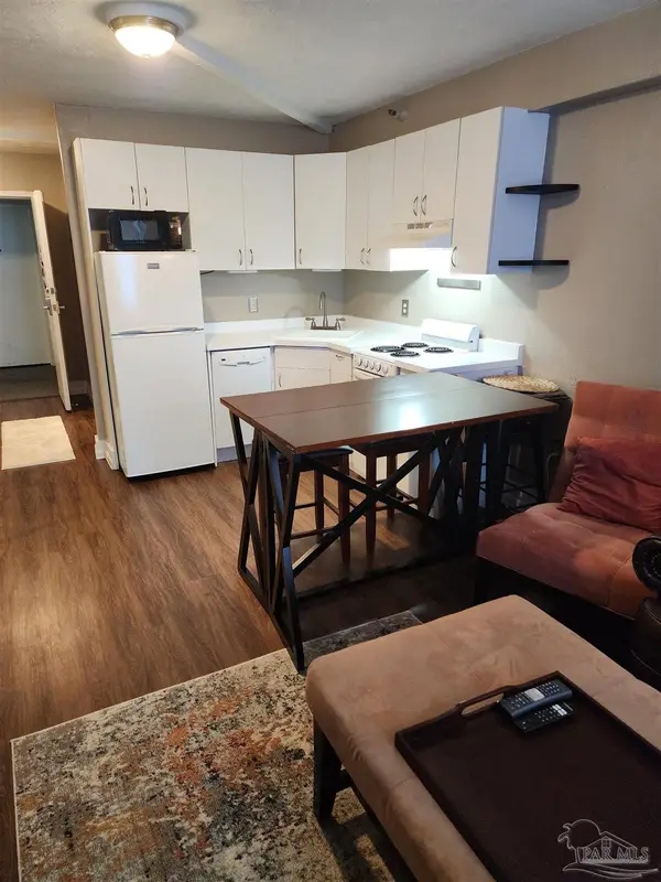 224 E Garden St #139, Pensacola, FL 32502