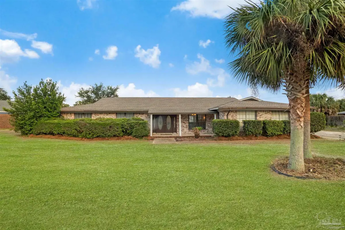 2647 Venetian Way, Gulf Breeze, FL 32563 - Image #1