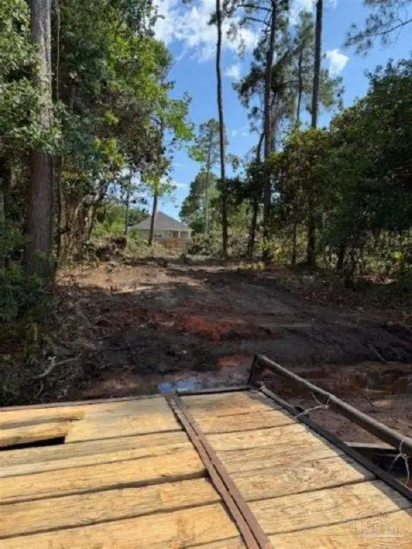 LOT J8 E Paradise Bay Dr, Gulf Breeze, FL 32563