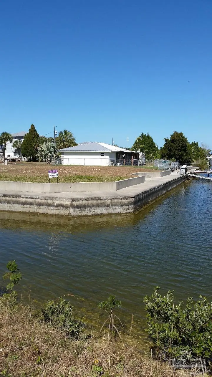 4266 Bellaire Dr, Hernando Beach, FL 32607 - Image #1