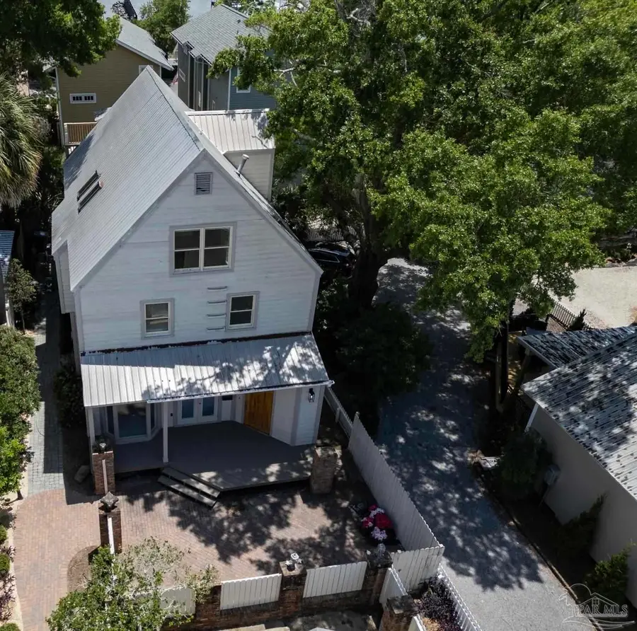 431 E Zarragossa St #B, Pensacola, FL 32502 - Image #2