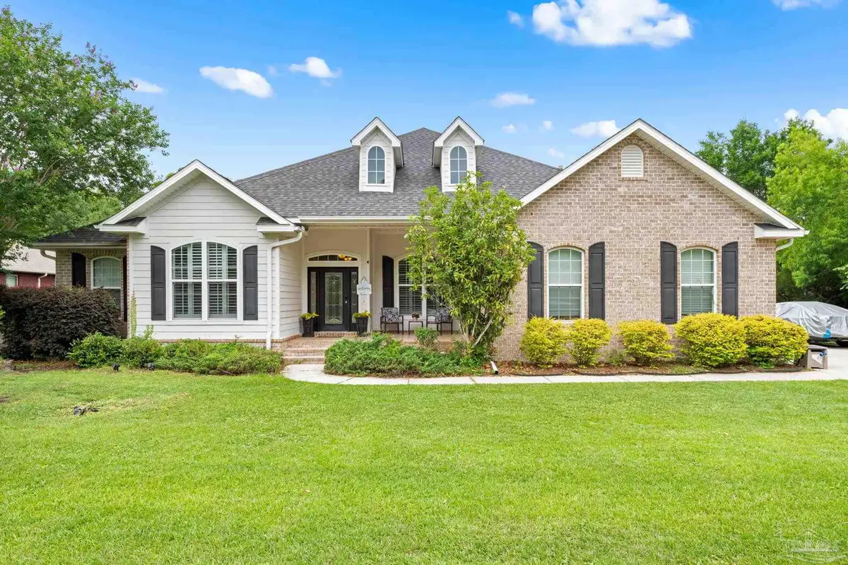 5718 Sparkleberry Ln, Pensacola, FL 32526 - Image #1