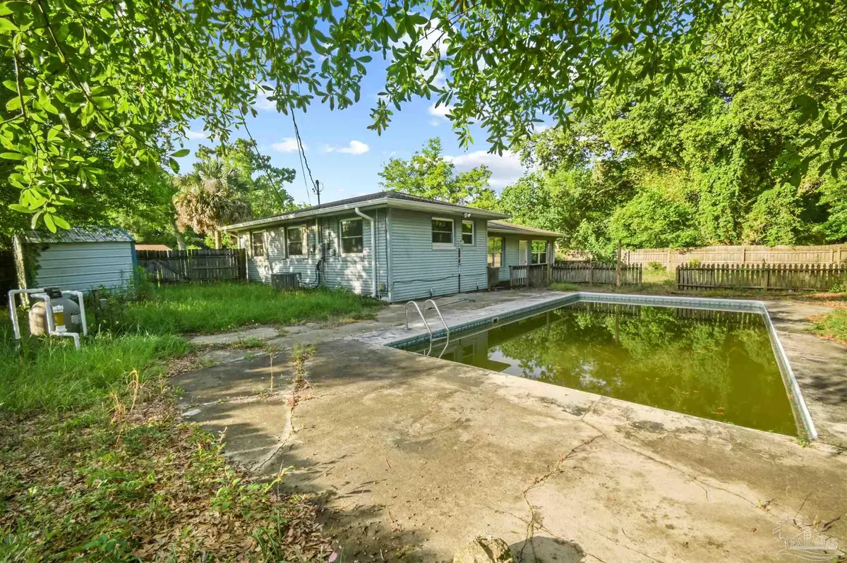 907 Montclair Rd, Pensacola, FL 32505 - Image #1