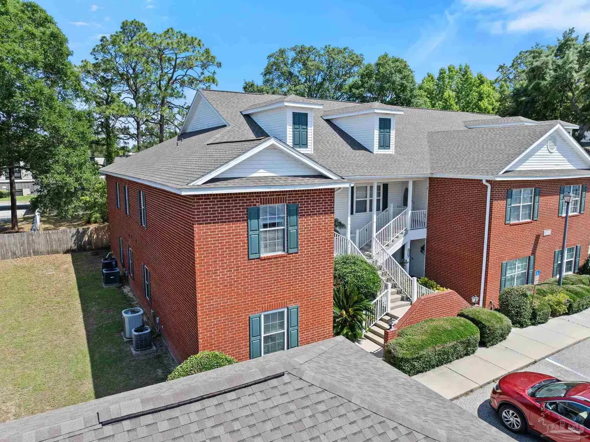 5870 Spanish Trail #E, Pensacola, FL 32504 - Image #1
