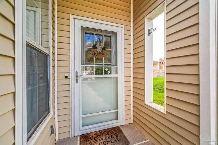 601 E Burgess Rd #K1, Pensacola, FL 32504 - Image #3