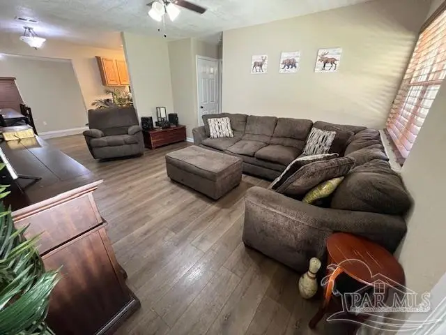 6171 Young Ln, Milton, FL 32570 - Image #2