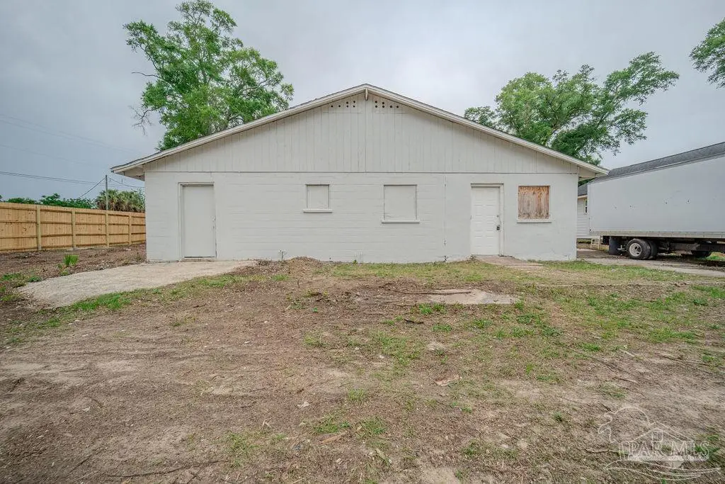 2401 N E St, Pensacola, FL 32501 - #1
