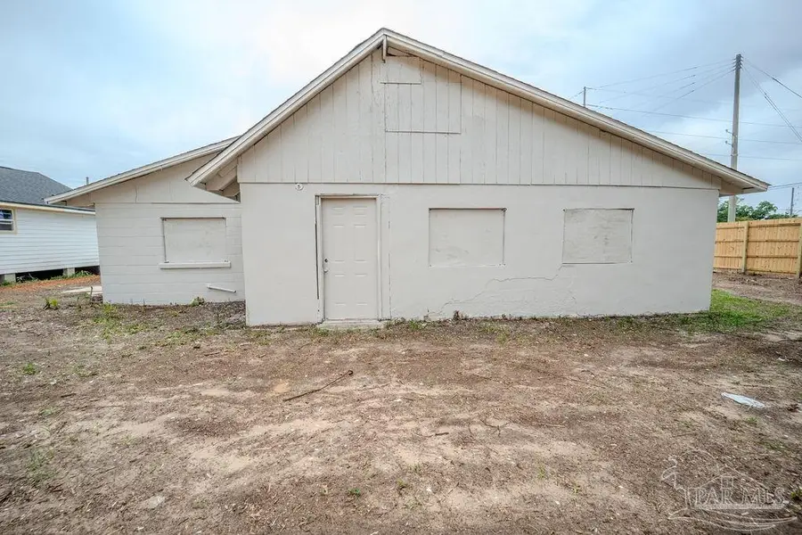 2401 N E St, Pensacola, FL 32501 - #2
