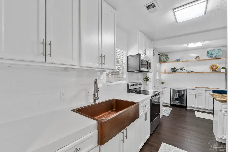 306 S N St, Pensacola, FL 32502 - Image #2