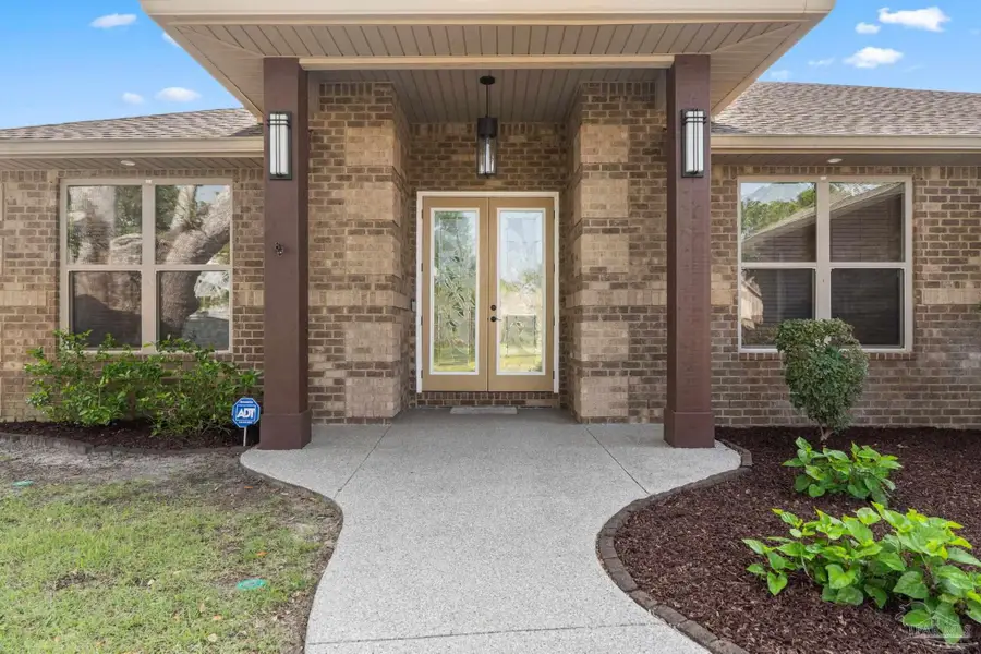 950 Paradise Beach Cir, Pensacola, FL 32506 - Image #3