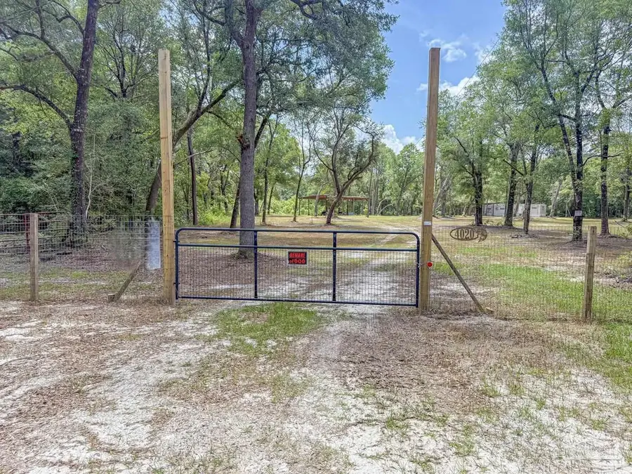4020 Easy St, Holt, FL 32564 - Image #2