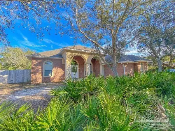 1358 Windsor Park Rd, Gulf Breeze, FL 32563