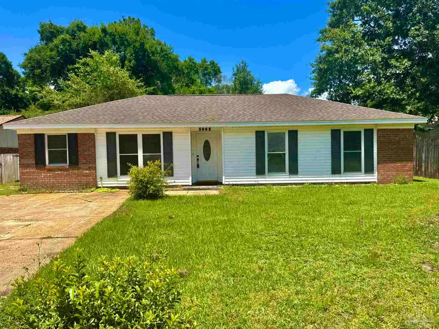 3962 Elmcrest Dr, Pensacola, FL 32504 - Image #2