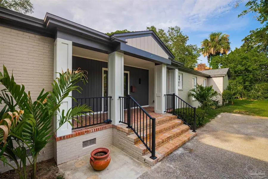 22 Lakeside Dr, Pensacola, FL 32507 - Image #3