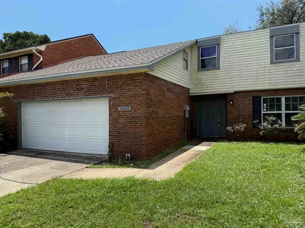 4605 Forrestal St, Pensacola, FL 32506