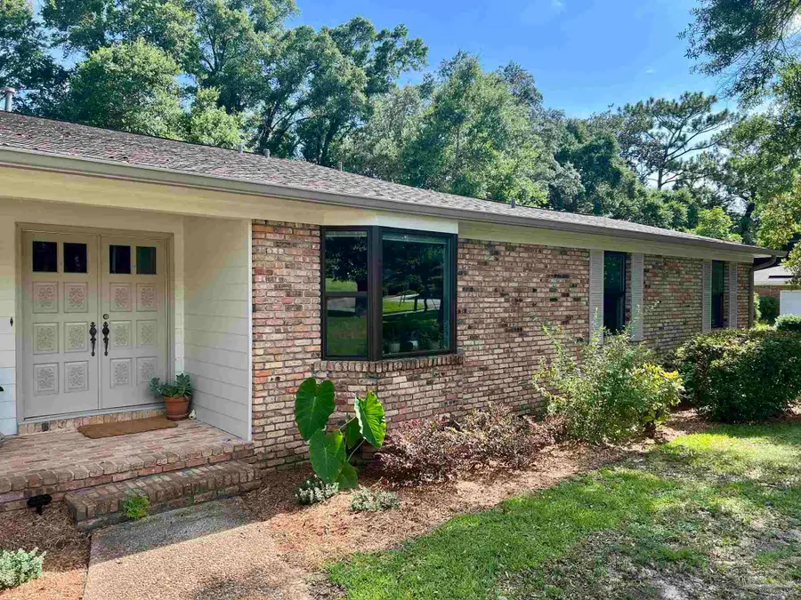 6100 Drexel Rd, Pensacola, FL 32504 - Image #2