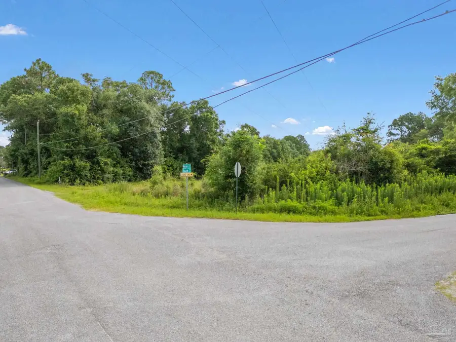 726 Anzie Ave, Pensacola, FL 32514 - Image #2