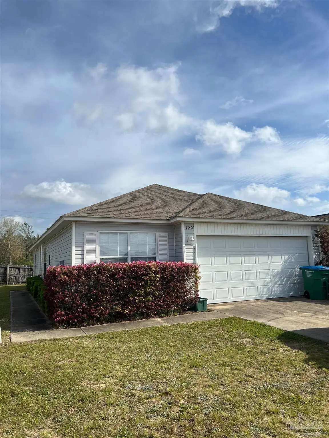 120 Nivana Dr, Crestview, FL 32536 - Image #1