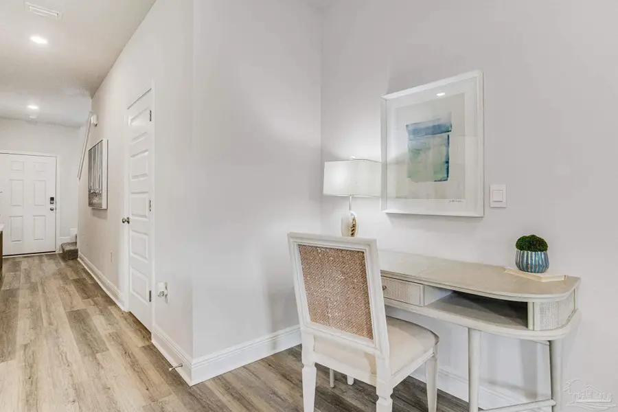 3973 Pendragon Cir, Milton, FL 32583 - Image #3