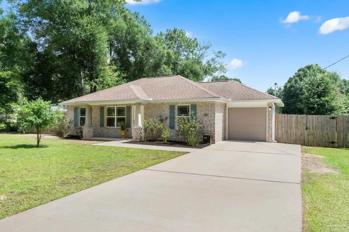 5951 Country Club Rd, Milton, FL 32570 - Image #1