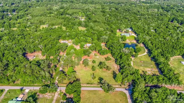 Morrison Rd, Bagdad, FL 32583