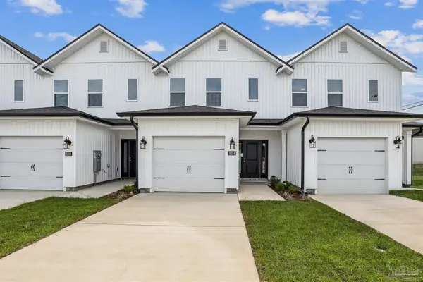 8108 Carl Dean St, Pensacola, FL 32514